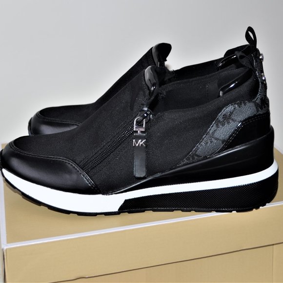 felix scuba and metallic sneaker
